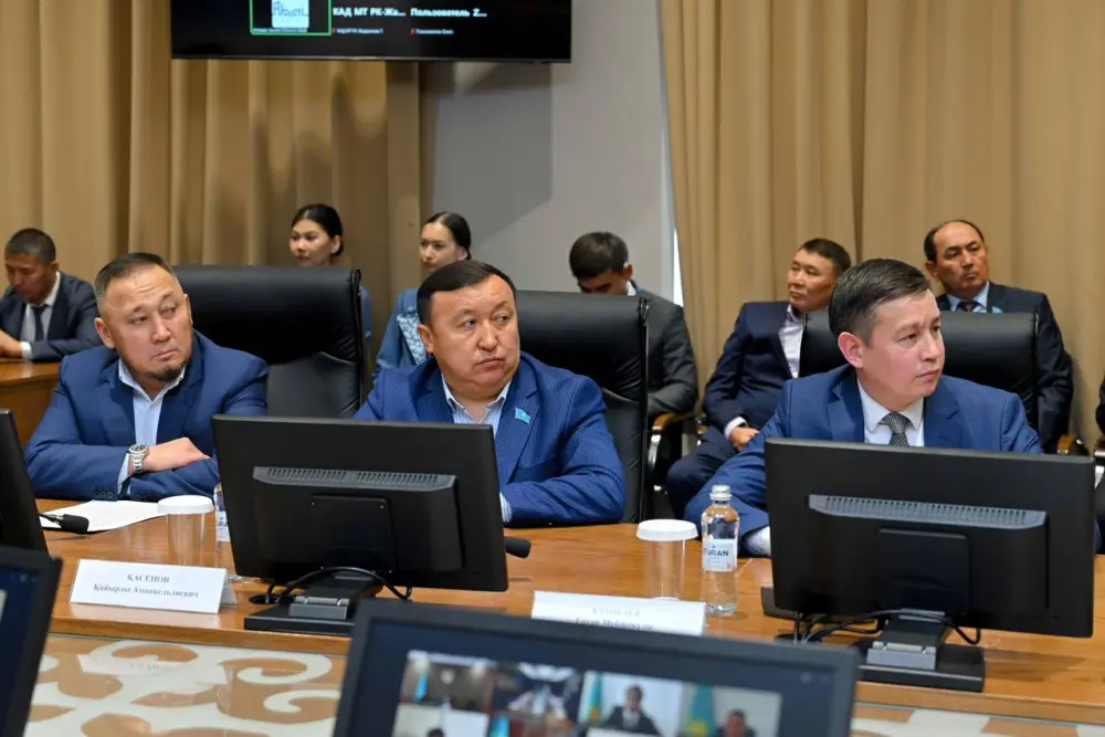 В области Абай обсудили актуальные вопросы развития агропромышленного комплекса и сельских территорий (3)