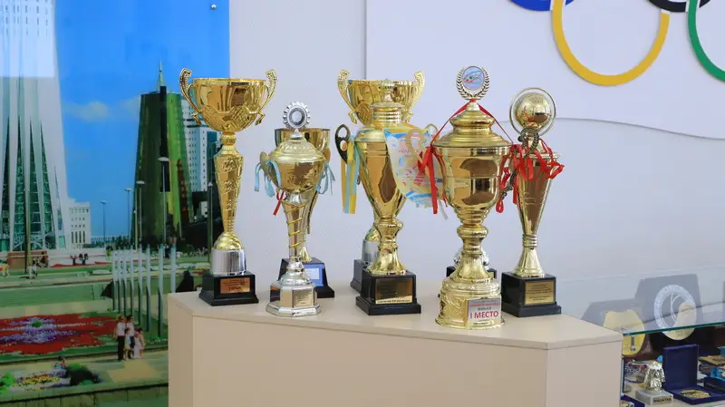 Карагандинская команда «Шахтёр-М» завоевала серебро первенства Казахстана по футболу (6)