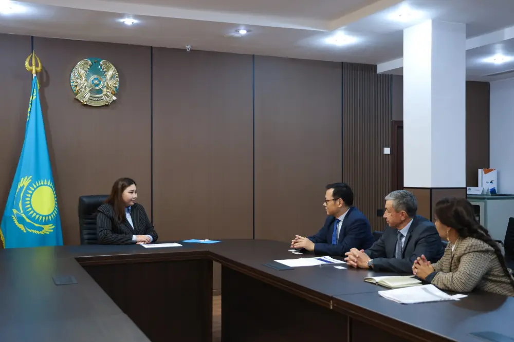 Цифровизация сферы ЖКХ: вице-министр Жаннат Дубирова встретилась с China Telecom (5)