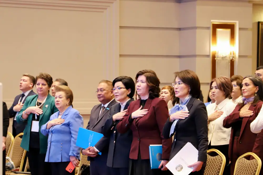 Подписан Комплексный план по развитию детей раннего возраста и раннему вмешательству «Сәтті бастау» (4)