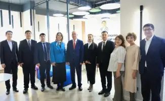 Астана открывает двери в мир знаний: новая детская библиотека №7