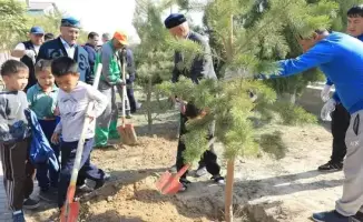 Арысь субботник более 3000 жителей уборка 25 тонн мусора высадка 1000 деревьев