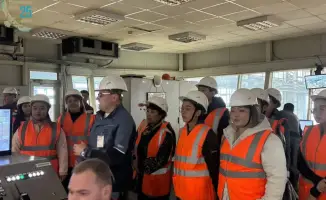 Студенты изучают современные технологии на экскурсиях в промышленных предприятиях