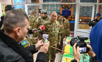 Журналисты на пресс-туре в Аягозском гарнизоне: осмотр артиллерийской бригады и условия жизни солдат