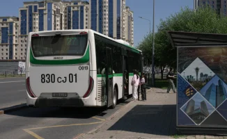 Казахстанцы бурно обсуждают предложение блогера о тарифе в 500 тенге на проезд