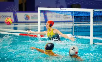 Бронзовая медаль женской сборной Казахстана по водному поло на чемпионате Азии