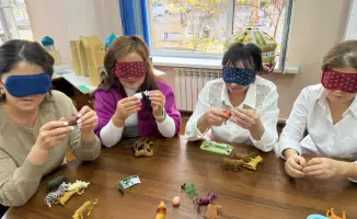 В Алматы прошёл «День открытых дверей» в библиотеке для слепых и слабовидящих с интерактивными упражнениями и новыми изданиями