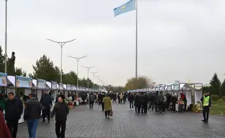Сельскохозяйственная ярмарка Жетісу 80 тонн свежих продуктов доступные цены