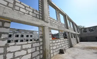 Семьи в Алматы получили новые квартиры: почти 400 собственников ветхого жилья начали новую жизнь