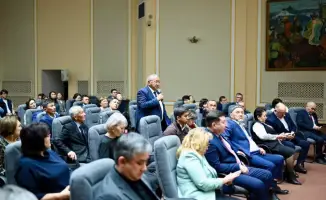 В Актобе прошла встреча с вице-министром культуры и информации для обсуждения активизации молодежи и поддержки НПО