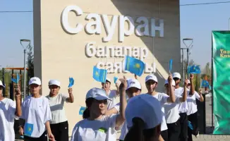 Масштабный субботник в Сауранском районе: высажено 380 деревьев