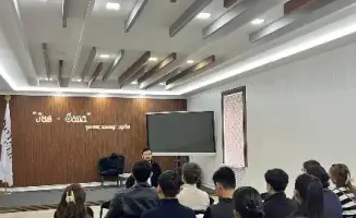 Духовное согласие: танец религии и государства