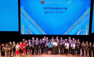 Награды санэпидслужбы к Дню Республики в регионе