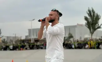 Фестиваль воздушных змеев в Шымкенте ко Дню Республики