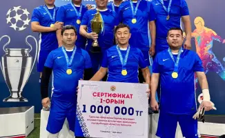 Депутаты забили голы и медали в Туркестане!