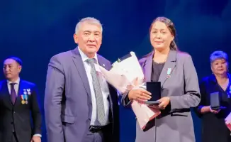 Награждение социальных работников в Астане: вклад в социальную защиту страны