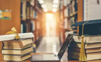 Выпускники Алматинской области активно пользуются государственными грантами для получения образования, что свидетельствует о доступности высшего образования в регионе.