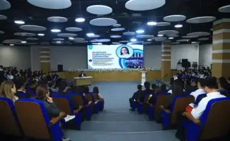 Молодёжный форум в Туркестане: обсуждение патриотизма и участия в государственной службе