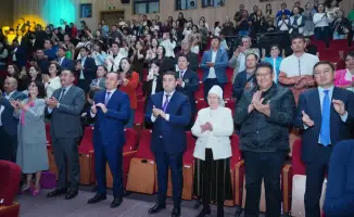 Премьера Бекзата Саттарханова в Туркестанском театре эмоции и ценности жизни