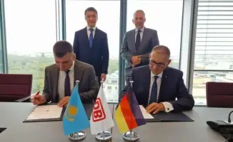 Казахстан и Германия подписали меморандумы о сотрудничестве в железнодорожной отрасли