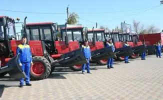 Новая техника для коммунального хозяйства Жетысая в рамках программы Таза Қазақстан