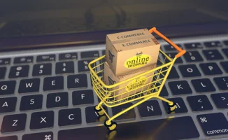 Казахстанцев обяжут декларировать покупки с зарубежных сайтов