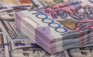 Нацбанк начнет передавать данные о валютных операциях свыше $50 тыс.