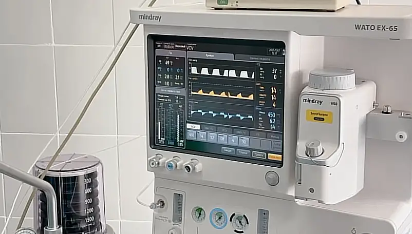 В Караганде впервые провели операцию по протезированию слуховой косточки (5)