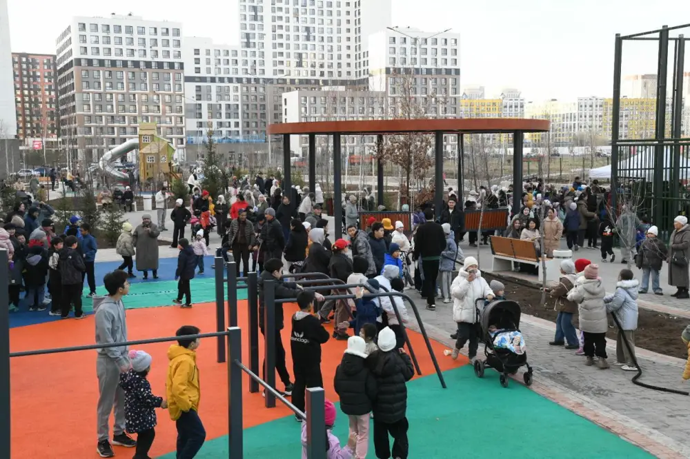 Зеленая зона вместо бизнес-центров: новое общественное пространство открыли в Астане (2)