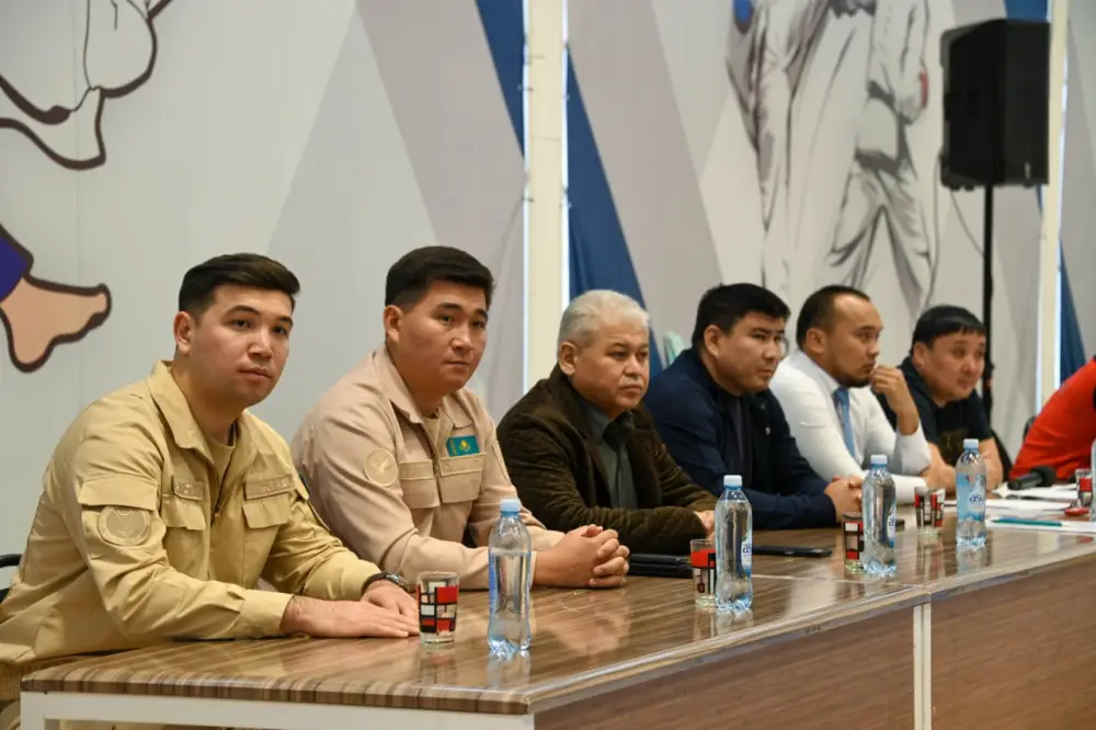 В Астане определили победителя «Жас сарбаз барысы» среди учащихся школ и колледжей (4)