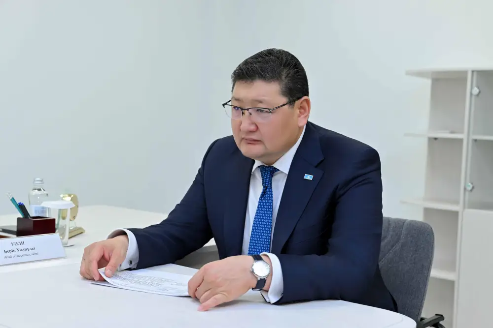 Аким области провел личный приём граждан (3)