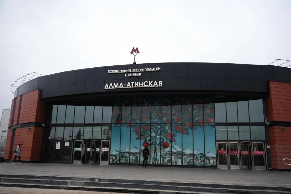 Сквер дружбы Казахстана и России открыли в Москве (6)