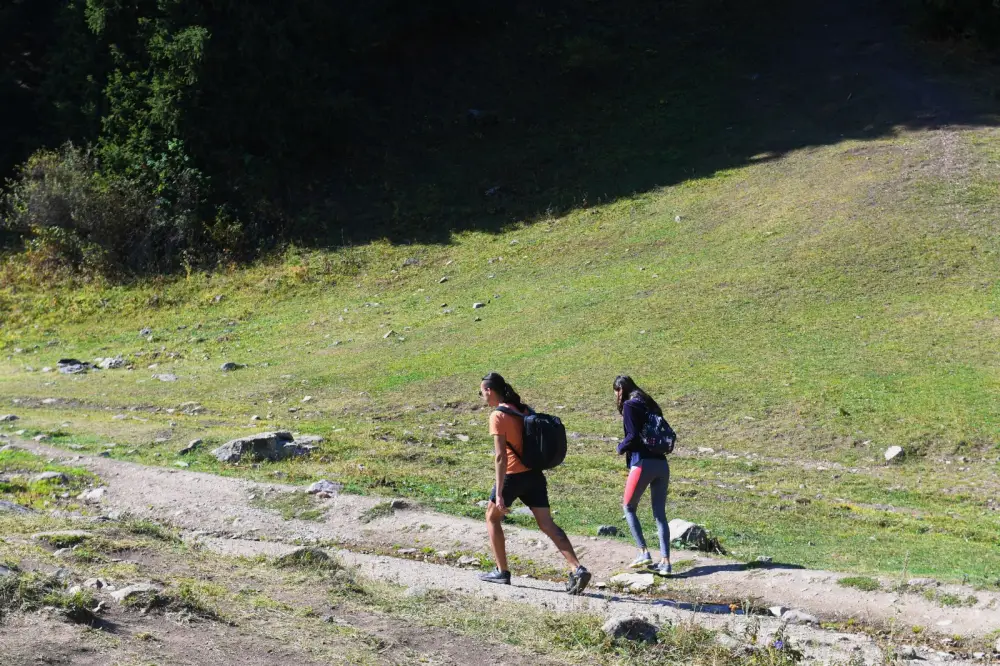 Более 1 тыс. км горных маршрутов оцифровано и 750 км благоустроено в Алматы (3)