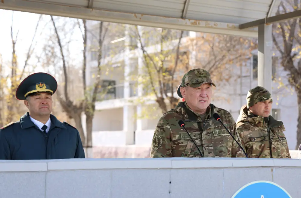 Министр обороны совершил рабочую поездку в Жамбылскую область (4)