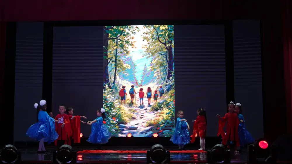 Формирование культуры безопасности: спасатели обучают детей действиям при ЧС (3)