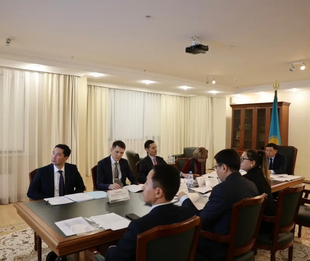 МНЭ, Нацбанк и АРРФР начали серию совещаний по разъяснению Программы совместных действий на 2026–2028 годы (3)