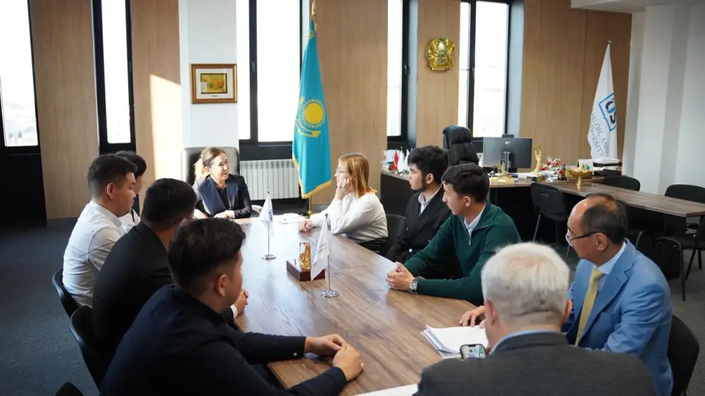 СТУДЕНТЫ UTEBAYEV UNIVERSITY УЧАСТВУЮТ В НАУЧНЫХ ИССЛЕДОВАНИЯХ НА ПРОИЗВОДСТВЕННОЙ ПЛОЩАДКЕ (3)