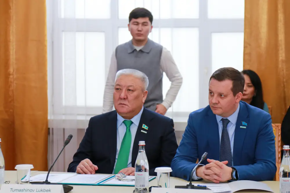 НОВЫЙ ЭТАП РАЗВИТИЯ МАСТЕРСКОЙ ЛУ БАНЬ: ОТКРЫТ ИНЖИНИРИНГОВЫЙ ЦЕНТР В ВОСТОЧНОМ КАЗАХСТАНЕ (4)