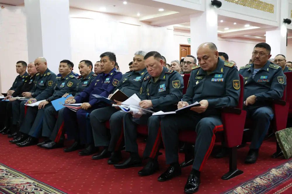 В Астане подведены итоги общеслужебной деятельности Вооруженных сил за 2025 год (5)