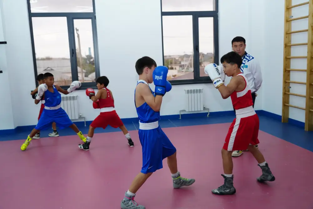 ТУРКЕСТАН: В КЕЛЕССКОМ РАЙОНЕ ОТКРЫЛСЯ СПОРТИВНЫЙ КОМПЛЕКС НА 250 МЕСТ (6)