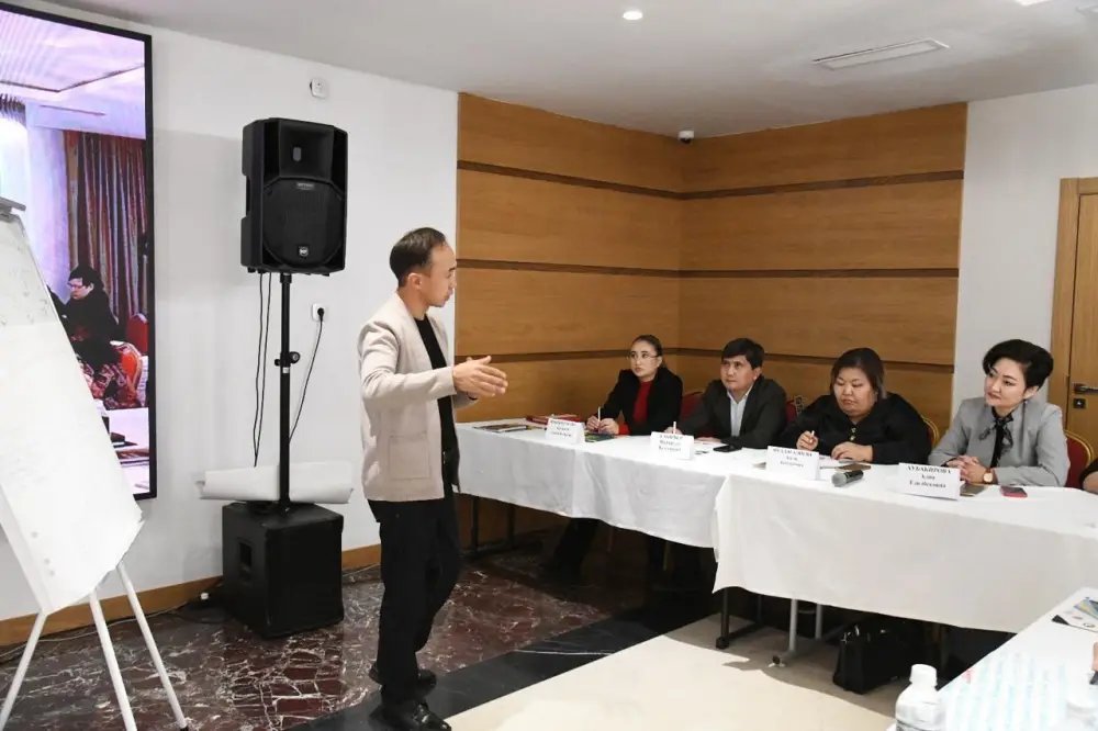 В Астане прошел обучающий семинар и мини-хакатон гражданских решений (6)