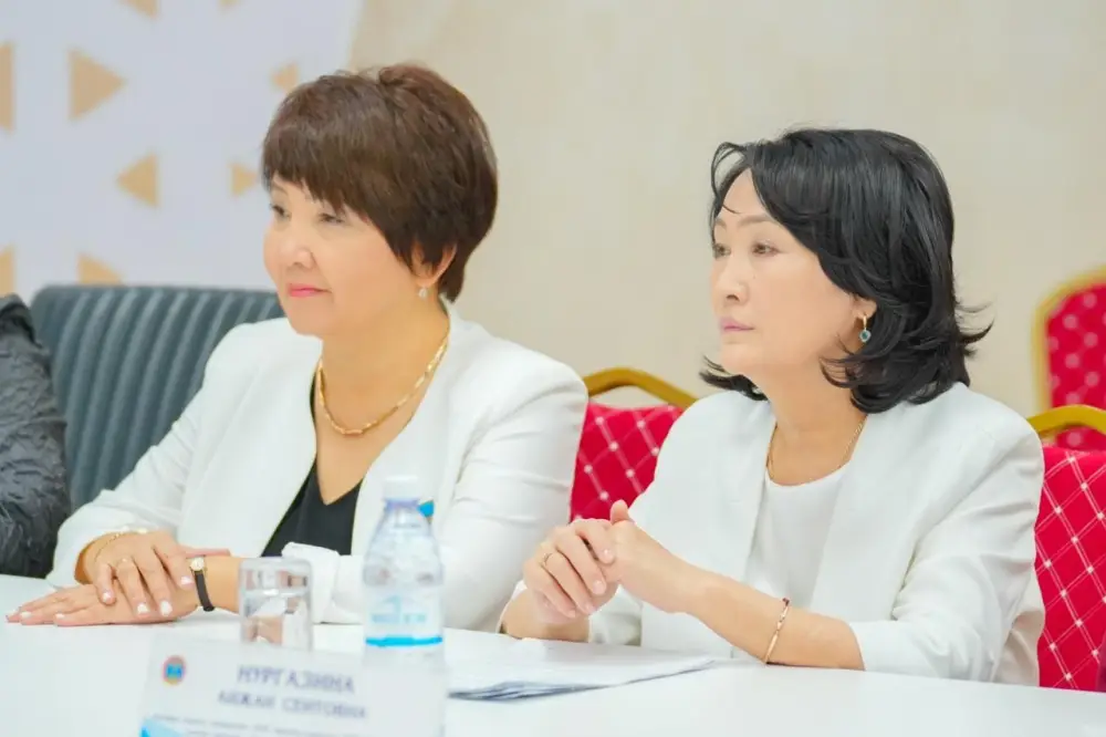 Победителей конкурса «Лучший педагог -2025» чествовали в Астане (2)