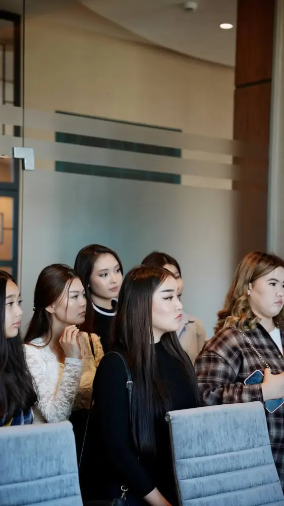 Студенты IUTH прошли практическое обучение в рамках Года рабочих профессий (2)