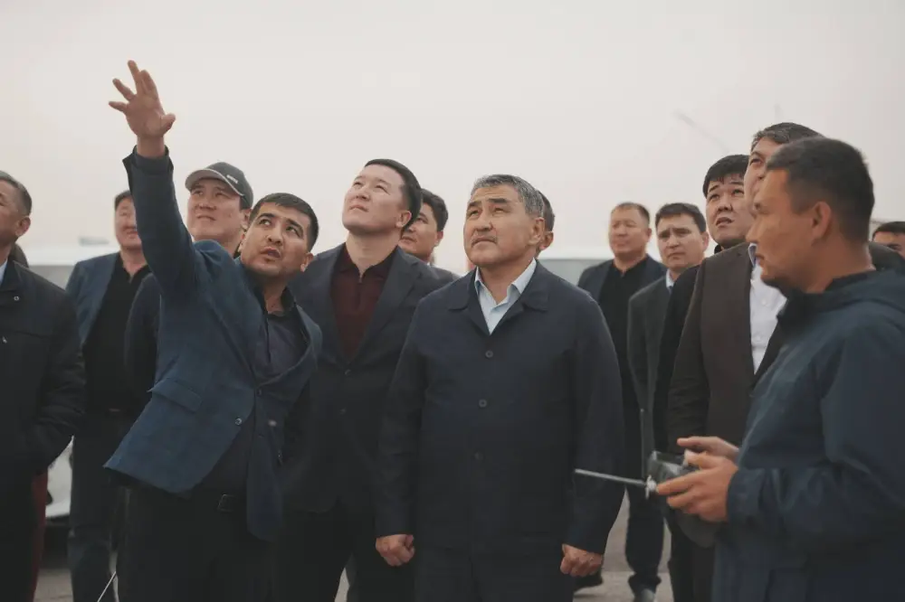 Работы по строительству соединяющих каналов для сброса изолированных водных масс в Шардаринское водохранилище ведутся в Туркестанской области (6)