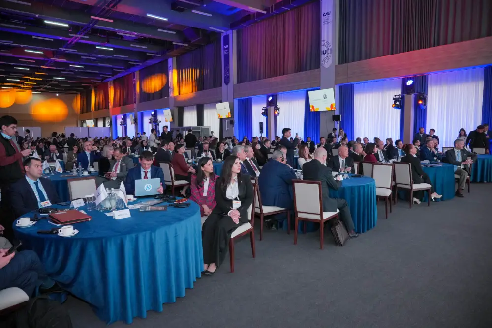 Министр принял участие в международном форуме QS Eurasia Forum 2025 в Ташкенте (5)