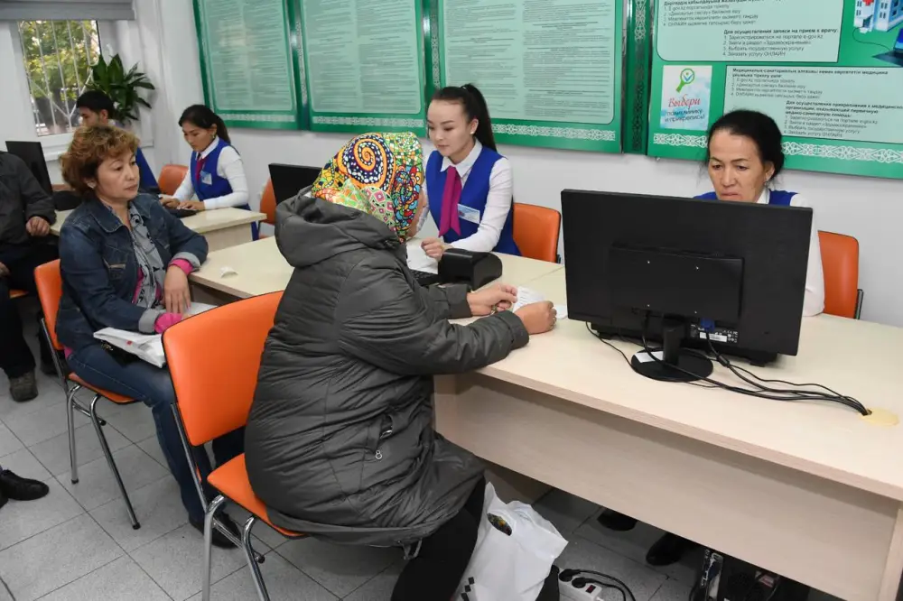 В Алматы усиливают социальную поддержку и адресную помощь семьям (2)