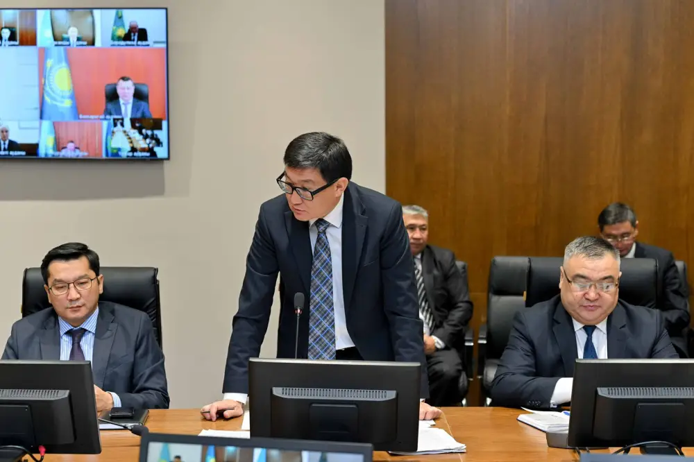 Прошло расширенное аппаратное совещание (8)