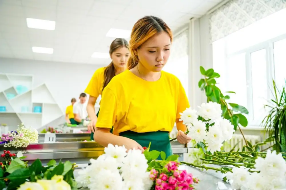 В Астане прошел конкурс «Лучший флорист-2025» (9)