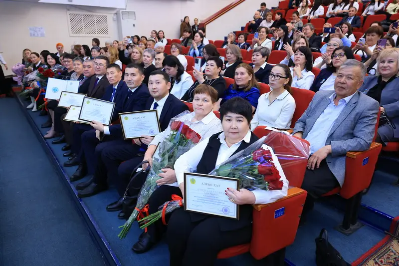 В Карагандинской области отметили 105-летие государственной статистики (8)