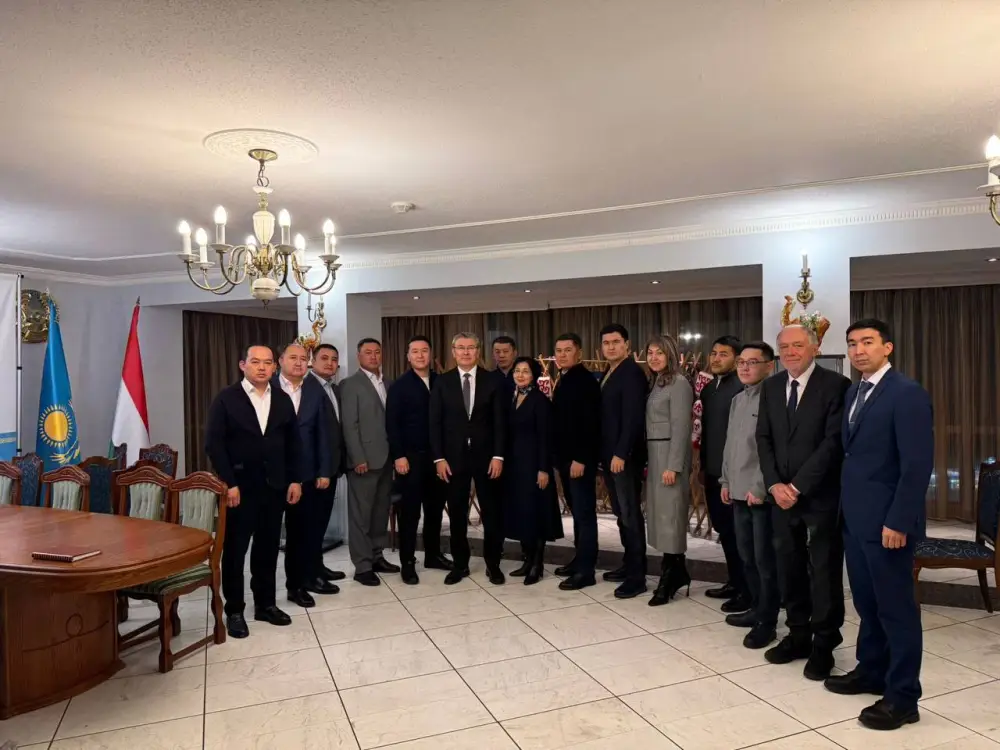 Казахстанские специалисты водной отрасли изучают в Венгрии основы водной дипломатии (2)